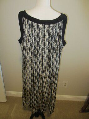 Perceptions New York Womens Sleeveless Printed Maxi Dress Size 18 Black/White